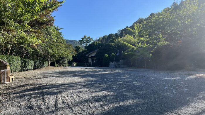 深谷山 蓮華寺　駐車場