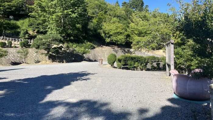 深谷山 蓮華寺　駐車場